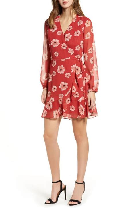 Autumn, spring & winter wedding guest dresses 2019 see here: 20 Summer Wedding Guest Dress Ideas for 2019 ...