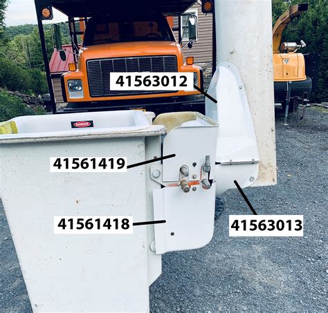 Altec - LRV - Boom Tip Hose Cover (Large) | Bucket Truck Parts