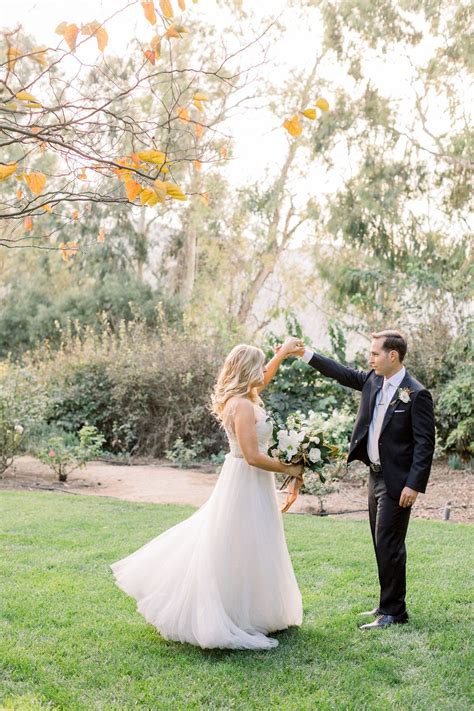 A Romantic Fall Wedding At Maravilla Gardens - Feathered Arrow Wedding ...