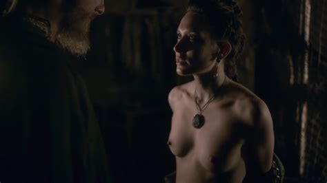 Ida Nielsen Josefin Asplund Nude Vikings 2017 S04e18 Hd 1080p