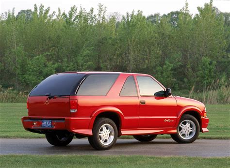 2002 Chevrolet Blazer Pictures History Value Research News