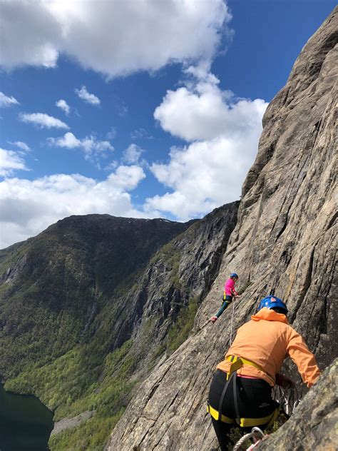 Participants are secured to the rock by wearing a special harness that attaches to the steel cable. VIA FERRATA - Opplev Åkrafjorden