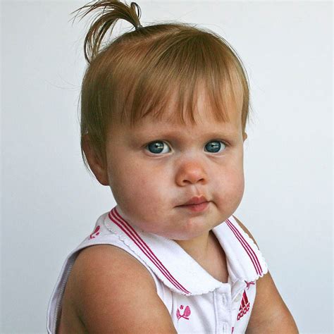 Check spelling or type a new query. Coiffure petite fille : 10 coiffures express | Coupes ...