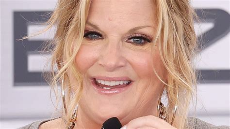 Why Trisha Yearwood Cried After Making Her Mothers Potato Salad For The First Time