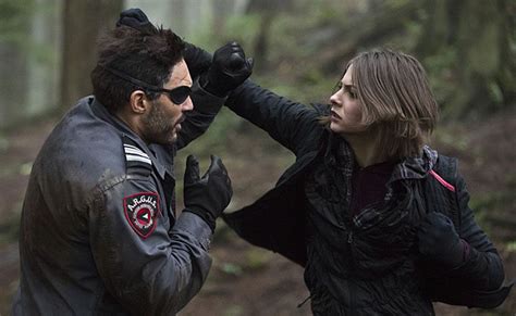 Arrow Recap The Return Of Slade Wilson And The Rise Of Thea Queen
