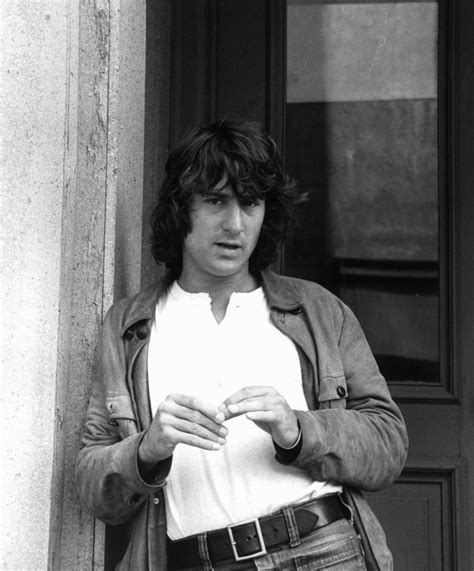 Полное имя — robert mario de niro jr. Robert De Niro as Johnny Boy in 'Mean Streets' - Photos ...