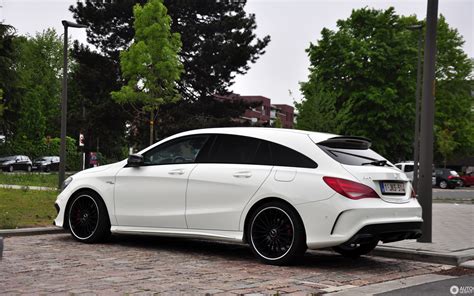 Mercedes benz cla 250 new mercedes cla 45 amg brakes car daimler ag car repair service vehicle repair vans shooting brake. Mercedes-Benz CLA 45 AMG Shooting Brake - 7 May 2017 - Autogespot