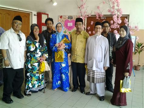 Check spelling or type a new query. SEPANJANG JALAN KENANGAN: IPAR-DUAI SANAK KELUARGA DI ...