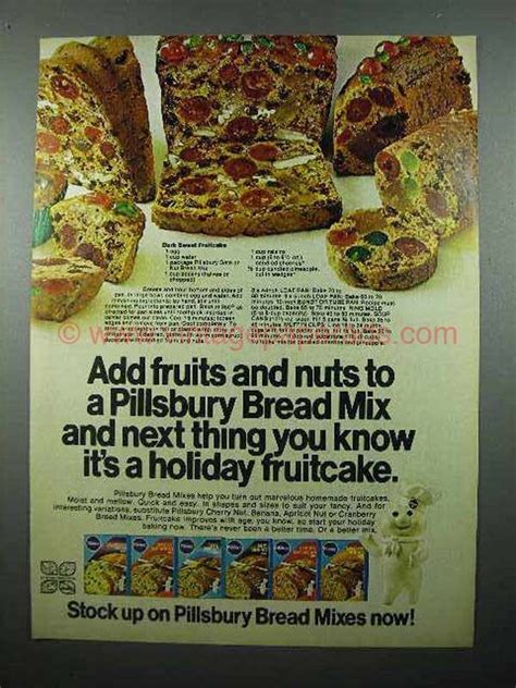 1972 Pillsbury Bread Mix Ad A Holiday Fruitcake Ax0334