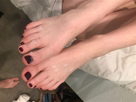 Cummy toes ðŸðŸ Porn Pic