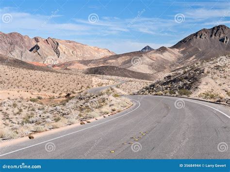 Desert Road Lake Mead Nevada Stock Photo Image Of Badlands Dirt