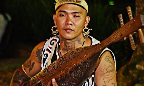 Kenali Fungsi Sampe Alat Musik Tradisional Suku Dayak Kalimantan Timur Koranseruya Com