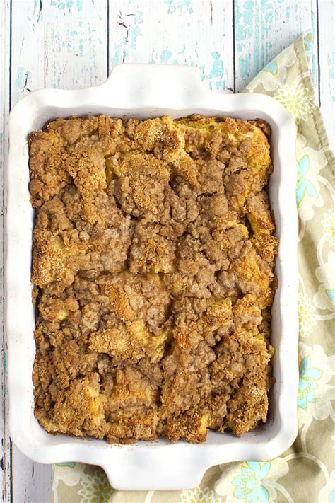 Easy french toast bake with no overnight chilling and all your favorite french toast flavors you can serve to your family or a large crowd. Baked French Toast - Deliciously Declassified