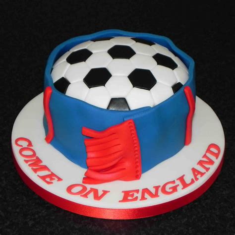 It was very large, 10in, 2 × 8in and 2 × 6in. Football Cakes - Decoration Ideas | Little Birthday Cakes