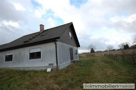 Makler oder privatanbieter anschreiben und schon bald im gebiet. Einfamilienhaus zum Fertigbauen | Ihr Immobilienmakl...