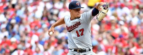 Jul 30, 2021 · amid a disappointing 2021 season, the minnesota twins have gone into sell mode by trading starting pitcher jose berrios to the toronto blue jays on friday. MLB Fantasy Breakdown (Sun. 4/14): Jose Berrios Has Elite Upside Against Tigers | FantasyLabs