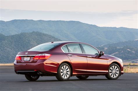 2013 honda accord) 5 out of 5 stars 2013 Honda Accord Touring - Editors' Notebook - Automobile ...