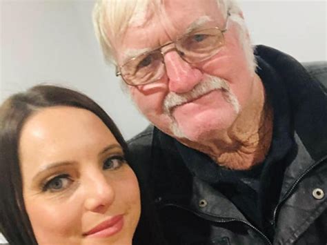 Nicole teo, the daughter of famous neurosurgeon charlie teo, has been charged over a crash that's left a former bikie boss fighting for life. Charlie Teo daughter Nicola faces jail time after Jock ...