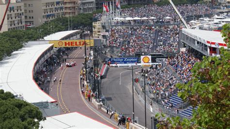 The race is on sunday at 9 a.m. Wat maakt de Grand Prix van Monaco zo 'legendarisch ...