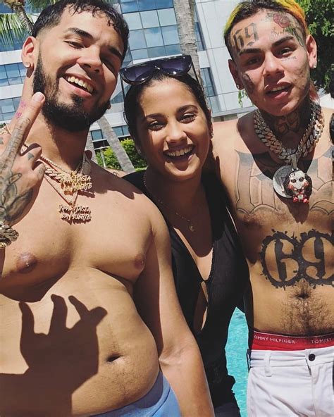 Anuel AA Cosculluela Beef Tiraera Breakdown And History