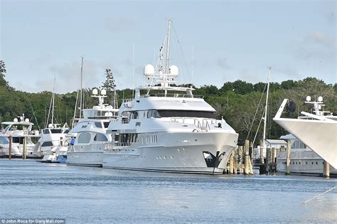 Tiger Woods Moors 20m Yacht Privacy In Marina Ahead Of US Open