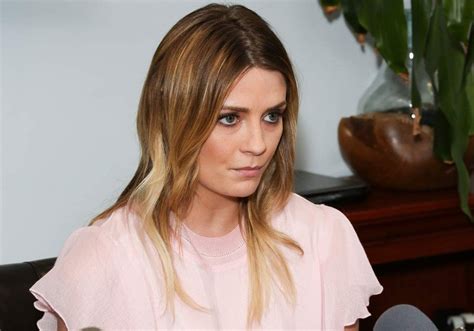 Mischa Barton Confirms She S The Victim Of Revenge Porn Crime No Woman Should Have To Go