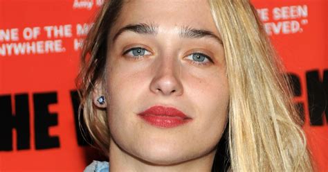 Jemima Kirke Chops Off Her Hair While Hanging Around Topless