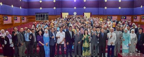 Universiti teknologi malaysia (utm) buka pengambilan kekosongan jawatan terkini ~ mohon sekarang! Sesi Perjumpaan YB Menteri Tenaga, Sains, Teknologi, Alam ...