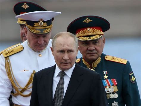 Putin Orders Russian Military To Find 137000 New Troops To Join The