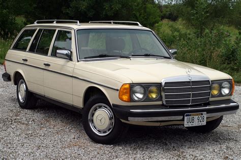 No Reserve 1982 Mercedes Benz 300td Turbo For Sale On Bat Auctions