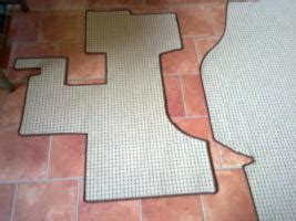 Teppich extra klopfen maschinell oder bei stark versandeten teppichen zusätlich nach erfolgter tepichwäsche: TEPPICH-KETTEL-SERVICE in Kerpen (Teppich & Bodenbelag)