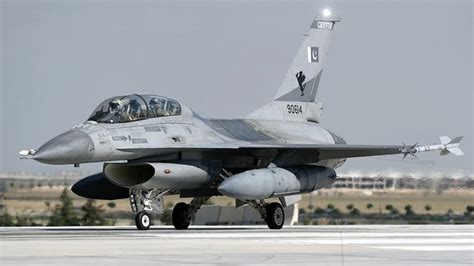 Pakistan Deploys F 16 Fighting Falcons Near Indias Border As Tensions