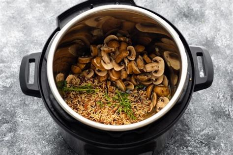 Instant Pot Wild Rice Pilaf With Mushrooms Sweet Peas And Saffron