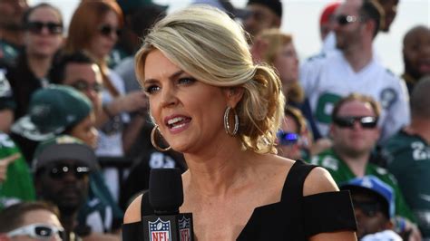 Watch Nfl Networks Melissa Stark Takes Football To Head During