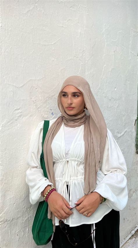 Nawal Sari Hijabi Fashion Casual Hijabi Outfits Casual Hijab