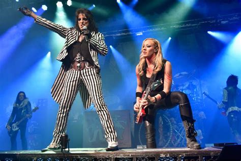 Alice Cooper And Nita Strauss Rock And Roll Garage