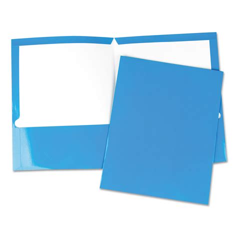Laminated Two Pocket Folder By Universal® Unv56419