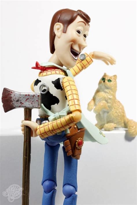 La Verdadera Vida del Siniestro Woody por The One Cam - Creadictos