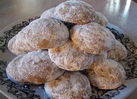 The best recipes are the result of experience, science, and. How To: Make Cannabis Cookies: Cinnamon Pecan Sandies ...