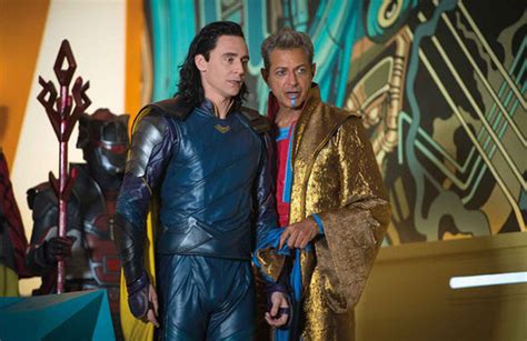 Thor Ragnarok Had A Secret Gay Relationship Between Loki And