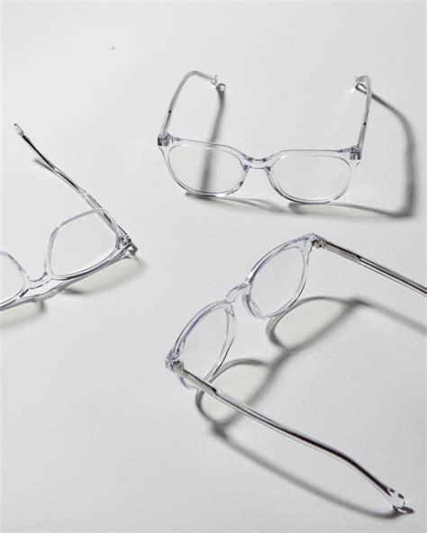 Clear Glasses Trend Overview And Sample Frames