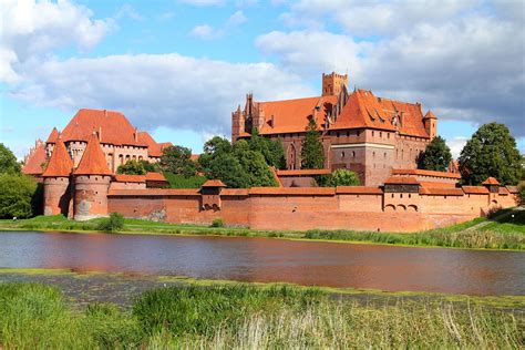 Malbork Castle History Description And Facts Britannica