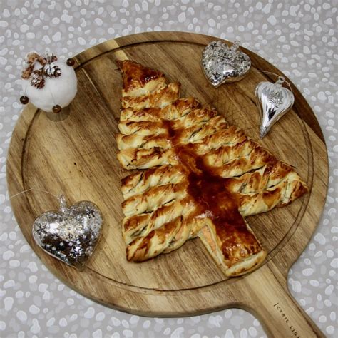 Le Sapin de Noël feuilleté au Saumon Casserole Chocolat