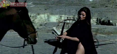 Naked Raquel Welch In Hannie Caulder