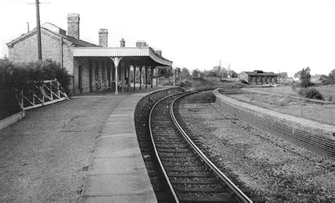 Disused Stations: Huntingdon East Station