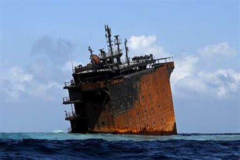 Sri Lanka Braces For Oil Spill From Sunken Ship Here Is What We Know South Asia News