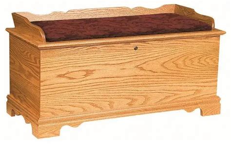 America Amish Barossa Solid Wood Medium Flat Top Hope Chest Special Style A Good Deal Online
