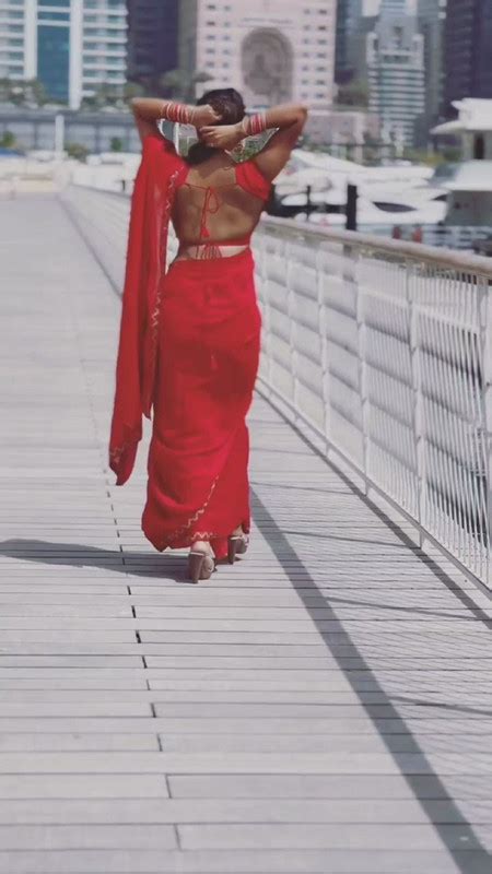Shweta Mahara In Red Saree Sexy Hot Figure