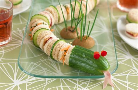 We've rounded up 22 easy, (mostly) healthy you'll want to set out some finger foods to have available as your guests arrive. 15 Deliciously Fun Snacks for Kids' Parties
