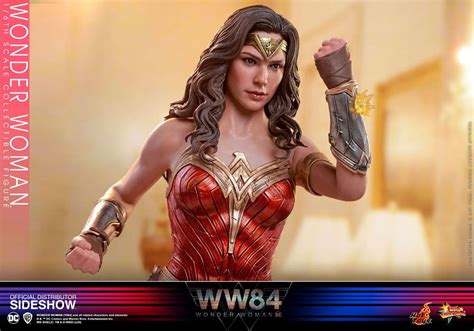 _ _ _ film | novelization | soundtrack | characters | cast | trivia | gallery. Figurine Hot Toys Wonder Woman 1984 - Deriv'Store